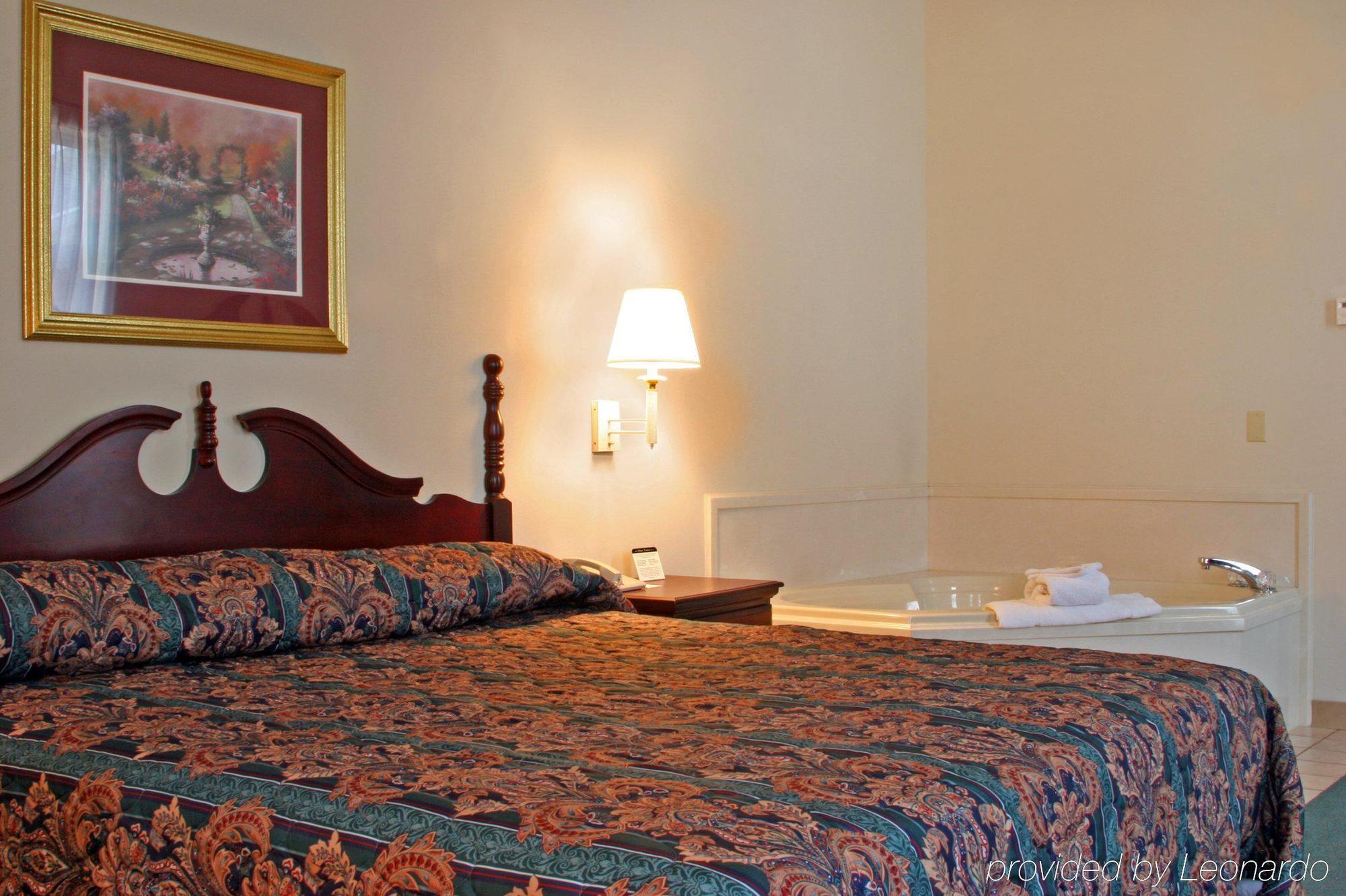Collins Inn & Suites Szoba fotó